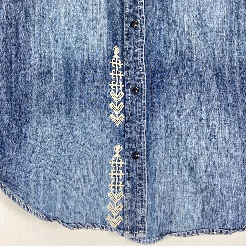 Driftwood Lana Shirt Floral Embroidered Chambray Boho Size S Blue Cotton - Picture 7 of 15